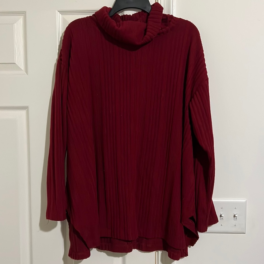 Simply Vera Womens cowl neck sweater